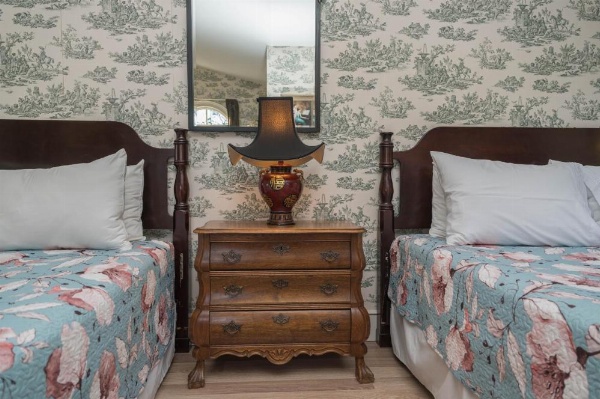 The Old Bank House image 32